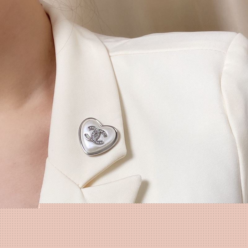 Ch*el brooches
